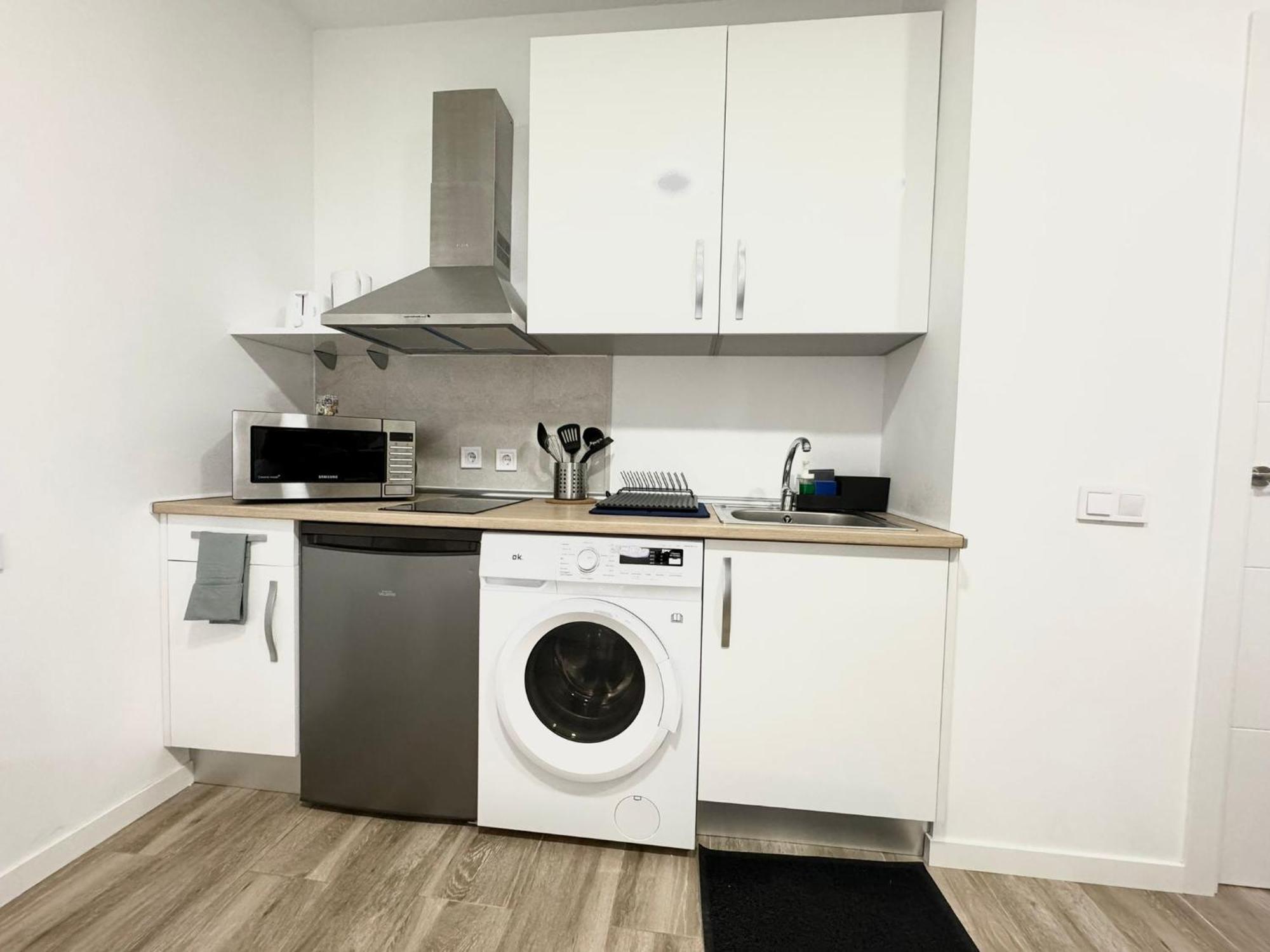Apartamentos Madrid Connection - Universidad By Oshun Apartments Extérieur photo