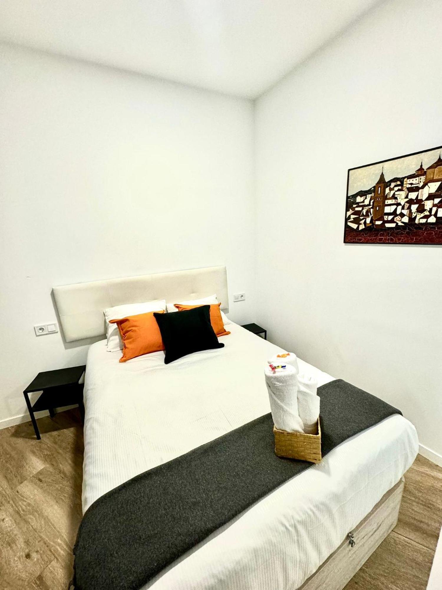 Apartamentos Madrid Connection - Universidad By Oshun Apartments Extérieur photo