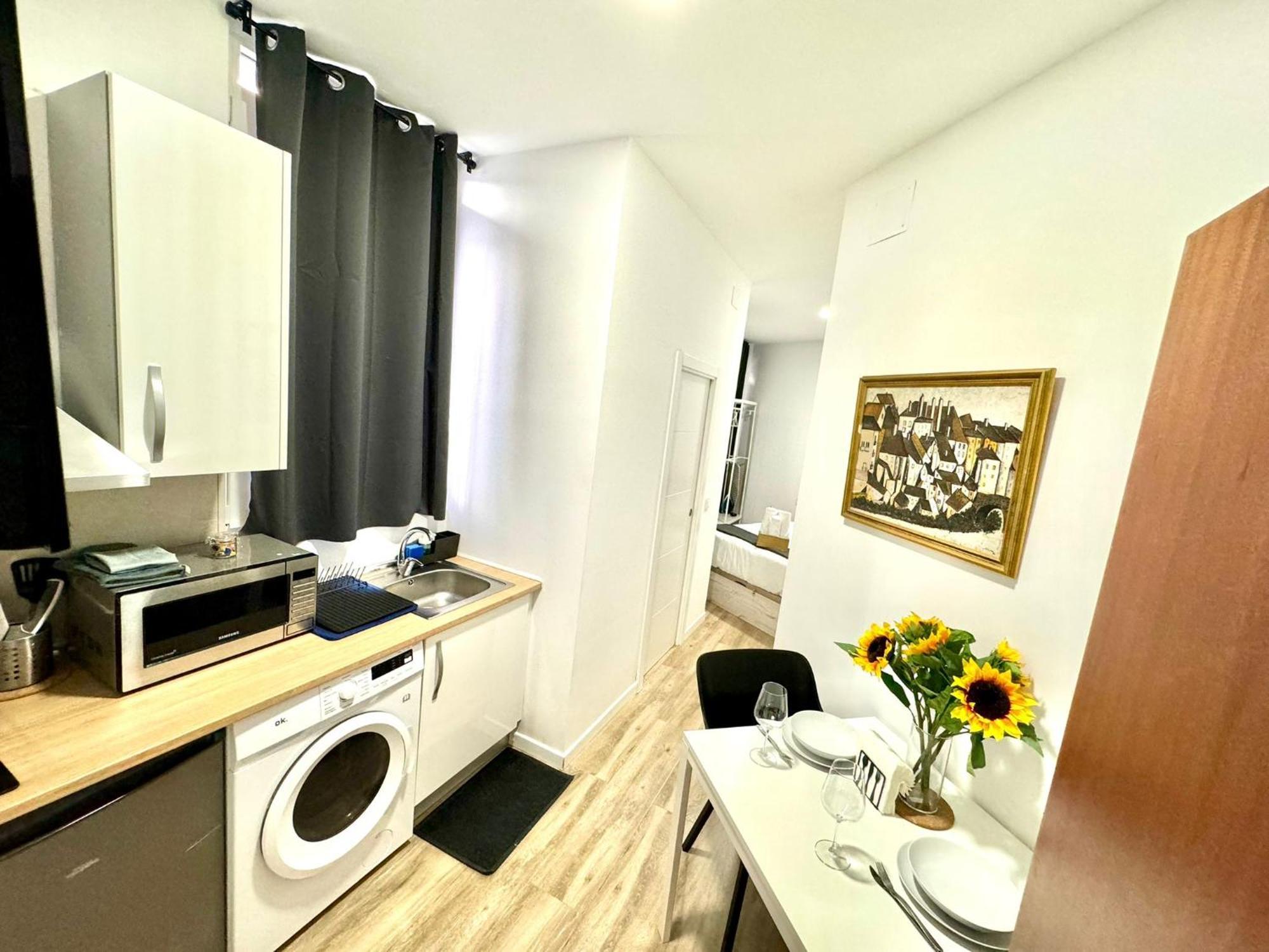 Apartamentos Madrid Connection - Universidad By Oshun Apartments Extérieur photo