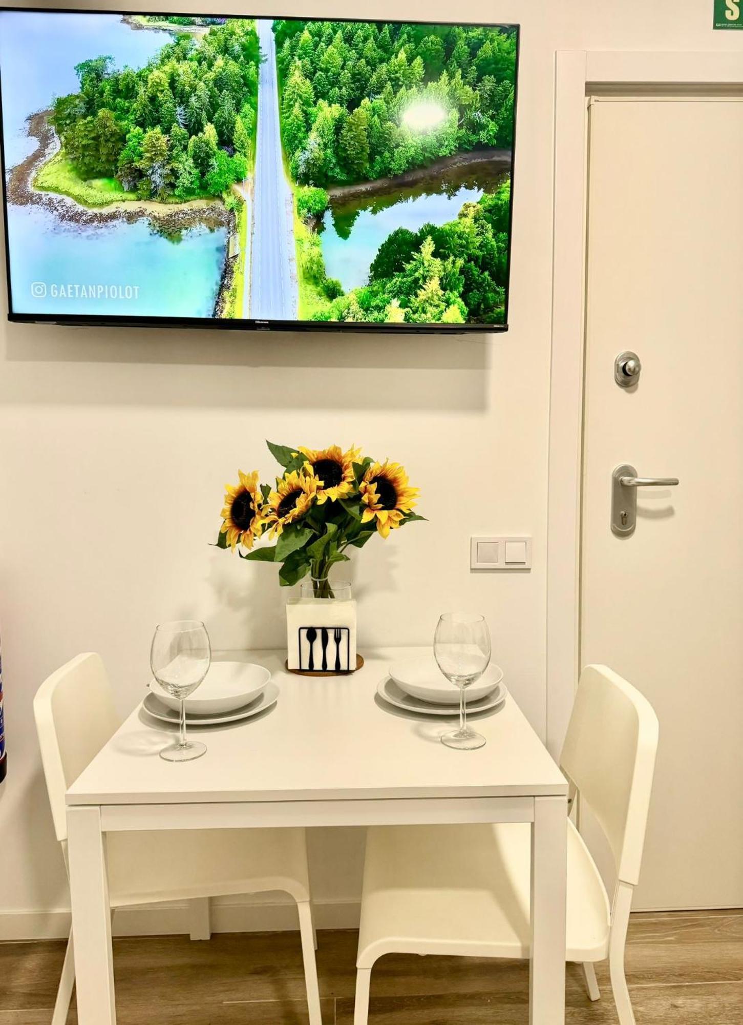 Apartamentos Madrid Connection - Universidad By Oshun Apartments Extérieur photo